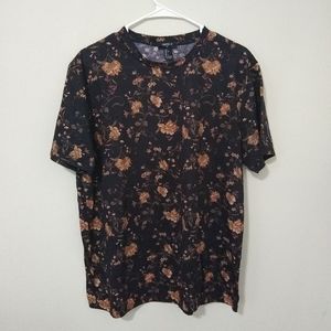 Marigolds Graphic T-shirt